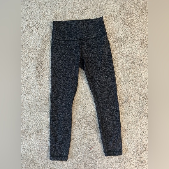 Lululemon Wunder Under High-Rise Leggings Size 6 Black White Static Print - Picture 2 of 6